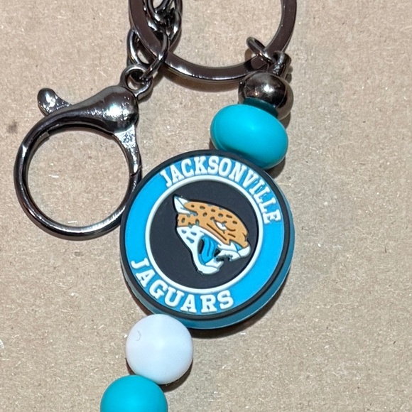 Silicone Bead Keychain - Jacksonville Jaguars - Picture 2 of 2